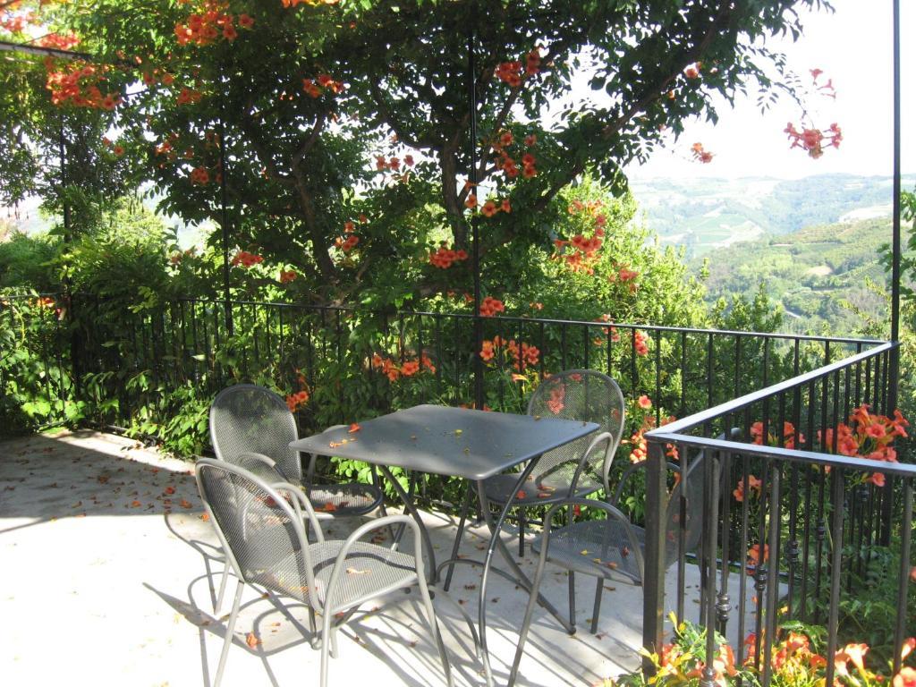 Agriturismo Cascina Serra Cossano Belbo Quarto foto